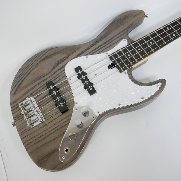 実際に弊社で買取させて頂いた★Bacchus/バッカス ジャズベースタイプ エレキベース CHG-SM ソフトケース付きの画像 4枚目