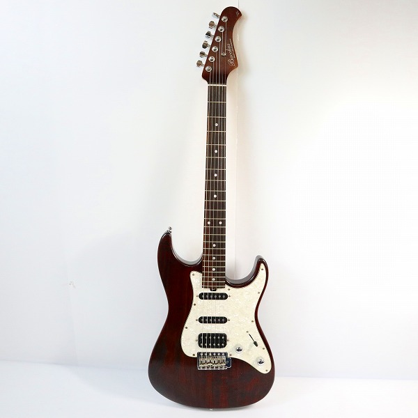 実際に弊社で買取させて頂いた★Bacchus/バッカス 型番不明 S-S-H エレキギター