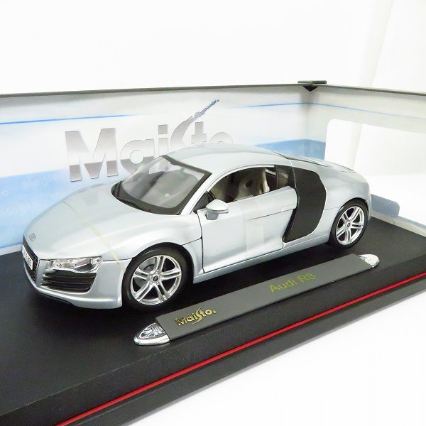 実際に弊社で買取させて頂いたMaisto/マイスト 1/18 Audi R8 PREMIERE EDITION/アウディ　の画像 6枚目