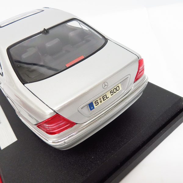 実際に弊社で買取させて頂いたMaisto/マイスト ディーラー別注 1/18 Mercedes-Benz S-Klasse Edition S/メルセデスベンツ Sクラスの画像 3枚目