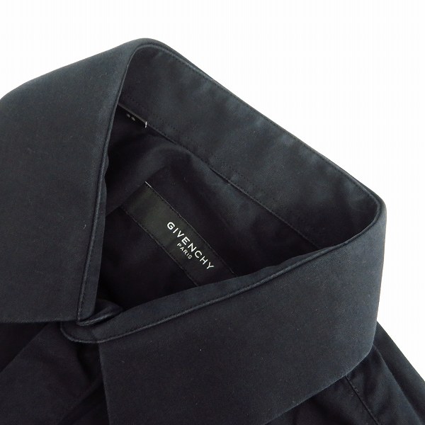 実際に弊社で買取させて頂いた【JPタグ】GIVENCHY/ジバンシー 襟メタル装飾 長袖ドレスシャツ 14W 6310 351/39の画像 6枚目