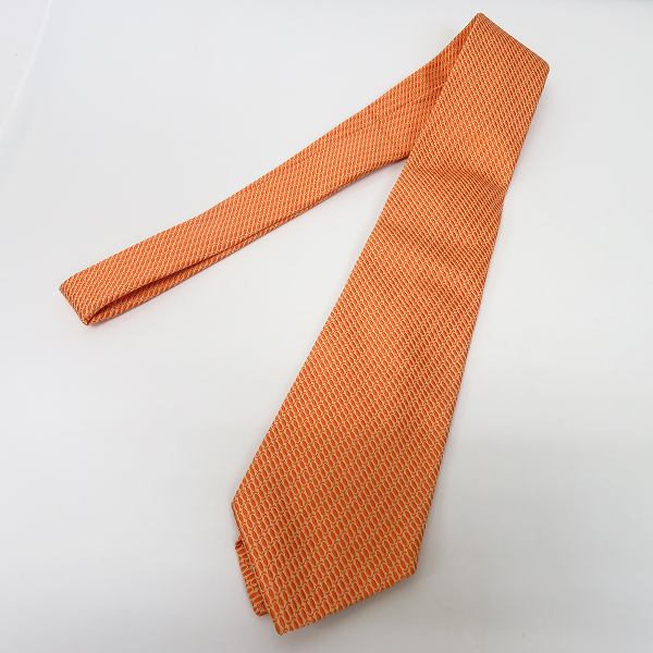 実際に弊社で買取させて頂いたGUUCI/グッチ CELINE/セリーヌ SalvatoreFerragamo/サルヴァトーレフェラガモ 総柄 ネクタイ 5点セットの画像 4枚目