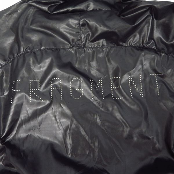 実際に弊社で買取させて頂いたTHE CONVENI×fragment design/ザコンビニ×フラグメント 19AW PACKABLE HOODIE ジャケット PUL-29000-C/Mの画像 6枚目