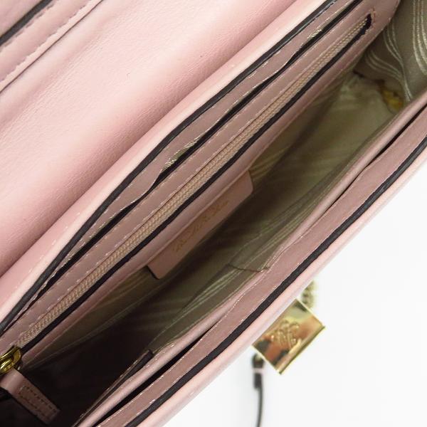 実際に弊社で買取させて頂いたBROOKS BROTHERS/ブルックスブラザーズ キルティング レザー チェーンミニショルダーバッグの画像 4枚目