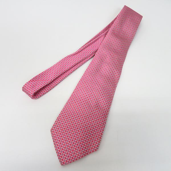 実際に弊社で買取させて頂いたGUUCI/グッチ CELINE/セリーヌ SalvatoreFerragamo/サルヴァトーレフェラガモ 総柄 ネクタイ 5点セットの画像 5枚目