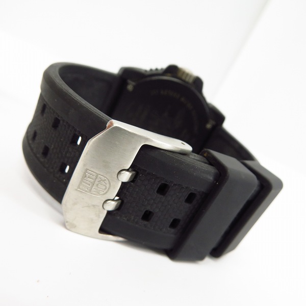 実際に弊社で買取させて頂いたLUMINOX/ルミノックス 腕時計ネイビーシールズ 黒/緑 3050/3950【動作未確認】の画像 2枚目