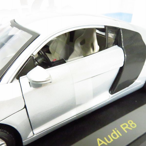 実際に弊社で買取させて頂いたMaisto/マイスト 1/18 Audi R8 PREMIERE EDITION/アウディ　の画像 7枚目