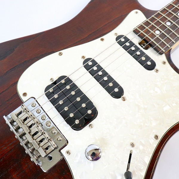 実際に弊社で買取させて頂いた★Bacchus/バッカス 型番不明 S-S-H エレキギターの画像 5枚目