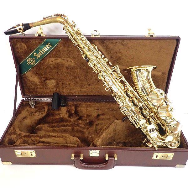 実際に弊社で買取させて頂いた★SELMER/セルマー アルトサックス SA80/Super Action 80 SERIE Ⅱ/シリーズ2 彫刻有り 70万台 ハードケース付