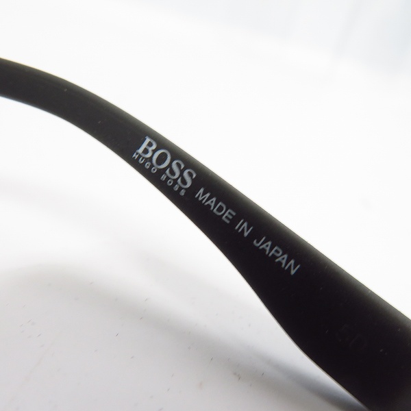 実際に弊社で買取させて頂いたHUGO BOSS/ヒューゴボス 偏光レンズ サングラス/アイウェア HDQ7Oの画像 5枚目