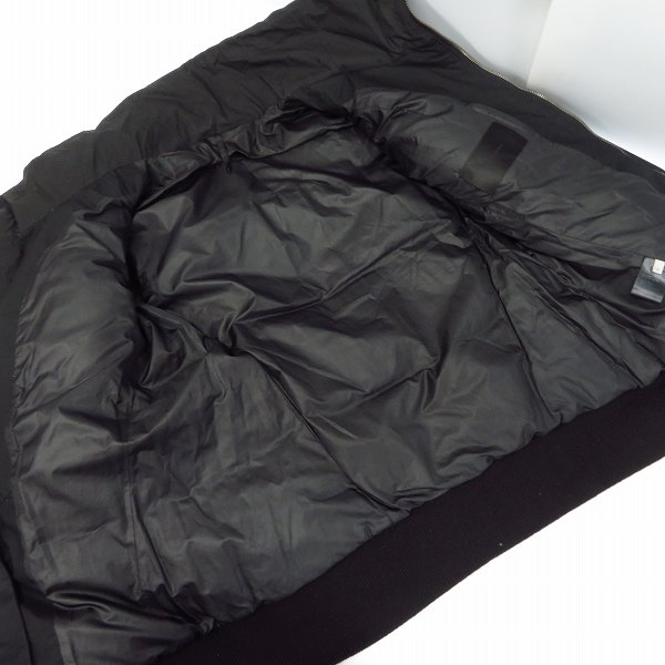 実際に弊社で買取させて頂いた The Viridi-anne/ヴィリジアン ウレタンコーティング ハイネック ダウンジャケット VI-2646-06/3の画像 2枚目