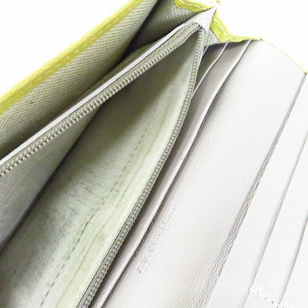 実際に弊社で買取させて頂いたJIMMY CHOO/ジミーチュウ スタースタッズ×ラインストーン 二つ折り長財布の画像 4枚目