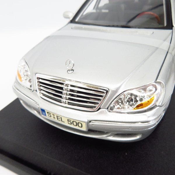 実際に弊社で買取させて頂いたMaisto/マイスト ディーラー別注 1/18 Mercedes-Benz S-Klasse Edition S/メルセデスベンツ Sクラスの画像 2枚目