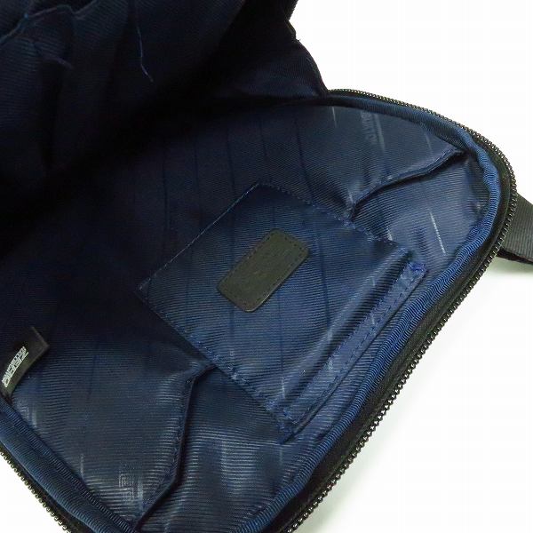 実際に弊社で買取させて頂いたZERO HALLIBURTON/ゼロハリバートン ショルダーバッグの画像 3枚目