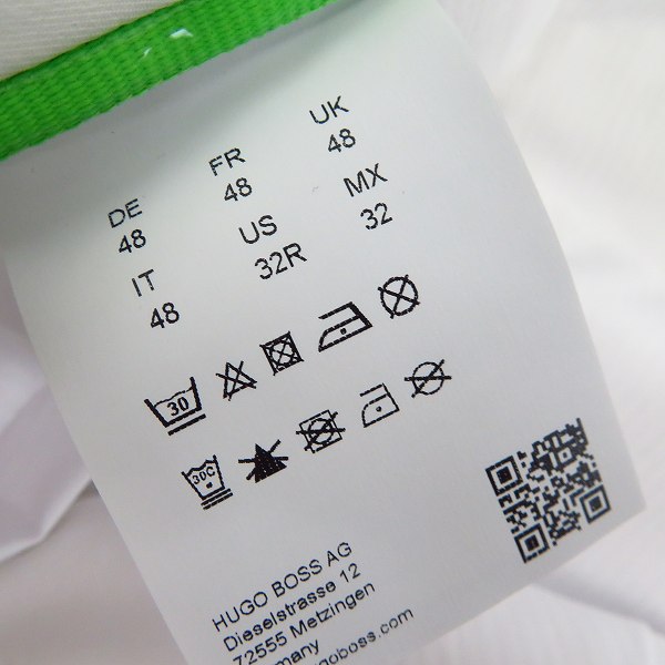 実際に弊社で買取させて頂いた【未使用】HUGO BOSS/ヒューゴボス ゴルフ ショートパンツ ホワイト 50371191/UK48の画像 5枚目