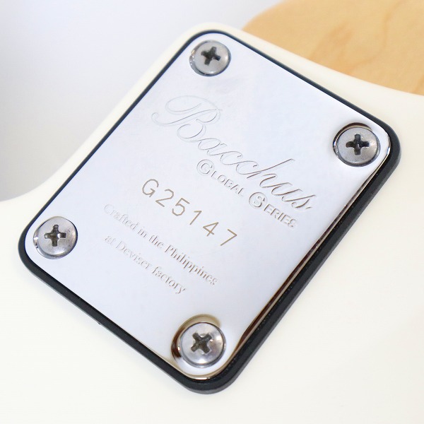 実際に弊社で買取させて頂いた★Bacchus/バッカス WL-42MG AC/M SWH WOODLINE MODEL 4弦 エレキベース ソフトケース付きの画像 7枚目