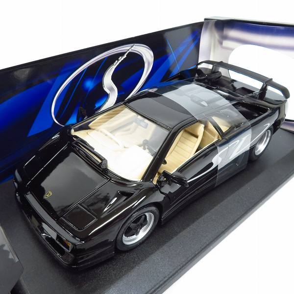 実際に弊社で買取させて頂いたMaisto/マイスト 1/18 Lamborghini Diablo SV/ランボルギーニ ディアブロ SV