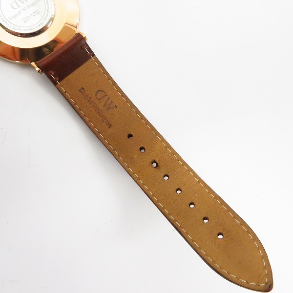 実際に弊社で買取させて頂いたDaniel Wellington/ダニエル ウェリントン 腕時計の画像 4枚目
