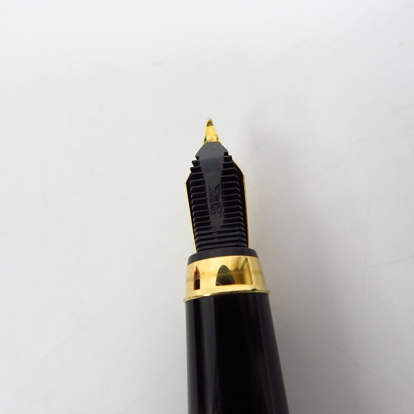 実際に弊社で買取させて頂いたCartier/カルティエ R de Cartier/R ドゥ カルティエ ペン先 18K-750 万年筆 カートリッジ式の画像 4枚目