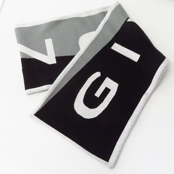 実際に弊社で買取させて頂いたGIVENCHY/ジバンシー ロゴ ロングスカーフ/マフラー
