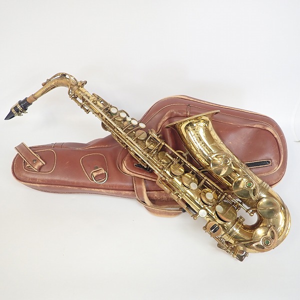 実際に弊社で買取させて頂いた★SELMER/セルマー アルトサックス MARK Ⅵ 彫刻有り アメセル 16万台 ソフトケース付 の画像 0枚目