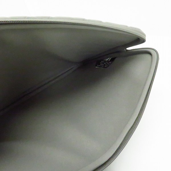 実際に弊社で買取させて頂いた【未使用】MARC BY MARC JACOBS/マークバイマークジェイコブス PCケース/クラッチバッグ M0005245の画像 3枚目