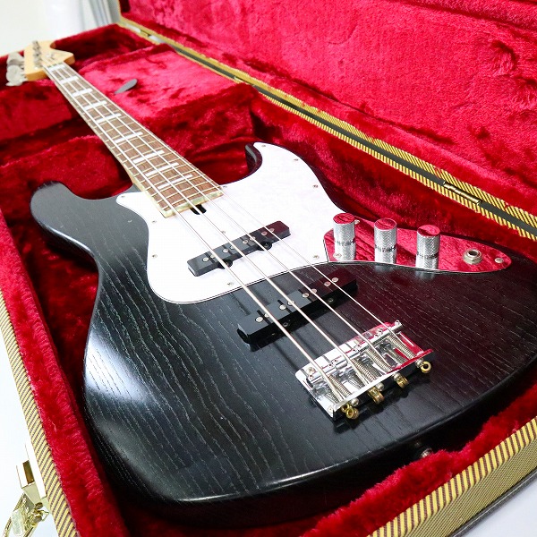 実際に弊社で買取させて頂いた★Bacchus/バッカス Craft Serie Hand Crafted Equipment エレキベース ジャズベースタイプ ハードケース付き