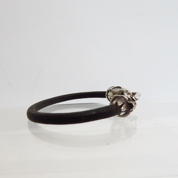 実際に弊社で買取させて頂いた【ギャラ付き】THIRTEEN DESIGNS/サーティーンデザインズ スカルフック レザーコードブレスレットの画像 2枚目