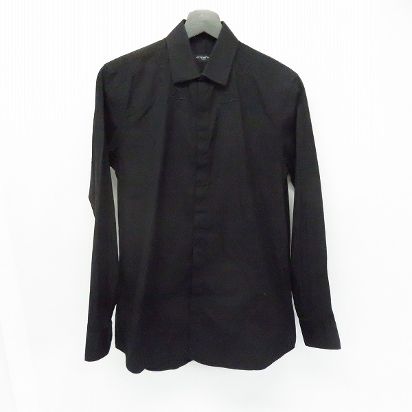 実際に弊社で買取させて頂いた【JPタグ】GIVENCHY/ジバンシィ スター刺繍 長袖ドレスシャツ 37
