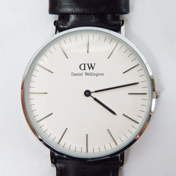 実際に弊社で買取させて頂いたDaniel Wellington/ダニエルウェリントン レザーベルト クオーツ腕時計 3ATM
