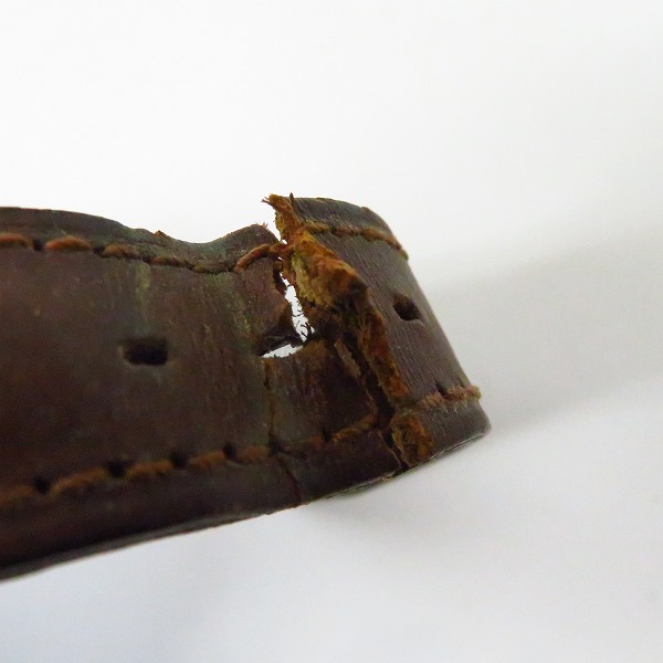 実際に弊社で買取させて頂いた【ジャンク/動作未確認】TAG Heuer/タグホイヤー セナモデル クロノグラフ CG1123-0の画像 4枚目