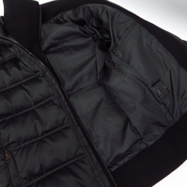 実際に弊社で買取させて頂いたAKM/エーケーエム ニット レイヤード ダウンジャケット/ブラック B086/Sの画像 3枚目