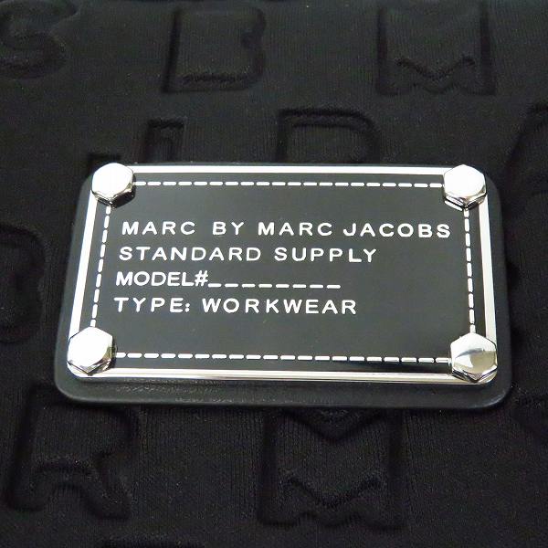 実際に弊社で買取させて頂いた【未使用】MARC BY MARC JACOBS/マークバイマークジェイコブス PC タブレットケース ブラック M6PE024の画像 6枚目