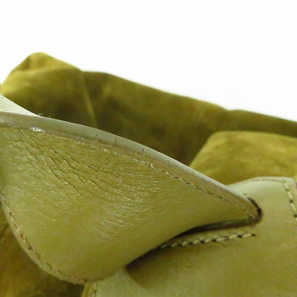 実際に弊社で買取させて頂いたJIMMY CHOO/ジミーチュウ 裏地迷彩柄 スエードレザー ロゴプレート 2wayボストンバッグの画像 6枚目