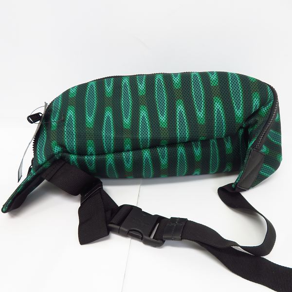 実際に弊社で買取させて頂いた【未使用】MARC BY MARC JACOBS/マークバイマークジェイコブス ボディバッグ/ウエストバッグ M0003187の画像 1枚目