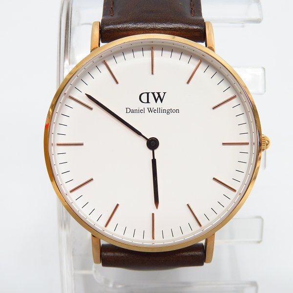 実際に弊社で買取させて頂いたDaniel Wellington/ダニエルウェリントン レザーベルト クォーツ/腕時計/ウォッチ