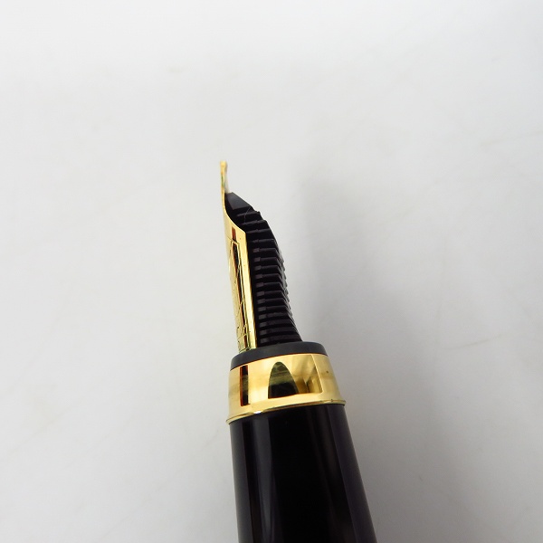 実際に弊社で買取させて頂いたCartier/カルティエ R de Cartier/R ドゥ カルティエ ペン先 18K-750 万年筆 カートリッジ式の画像 3枚目