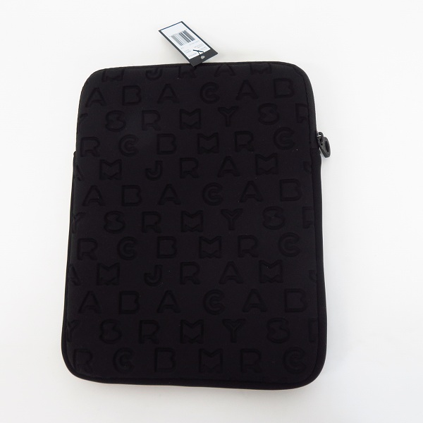 実際に弊社で買取させて頂いた【未使用】MARC BY MARC JACOBS/マークバイマークジェイコブス PC タブレットケース ブラック M6PE024の画像 1枚目