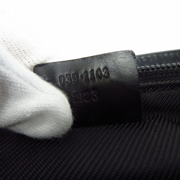 実際に弊社で買取させて頂いたGUCCI/グッチ GGキャンバス アクセサリーポーチ 0391103 の画像 4枚目