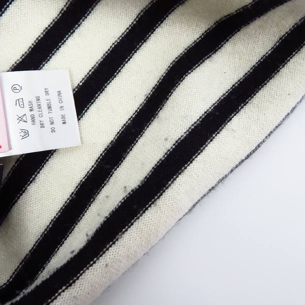 実際に弊社で買取させて頂いたウノピュウノウグァーレトレ×ルシアンペラフィネ カシミヤ100％ ボーダー柄 Vネックセーター/Lの画像 6枚目