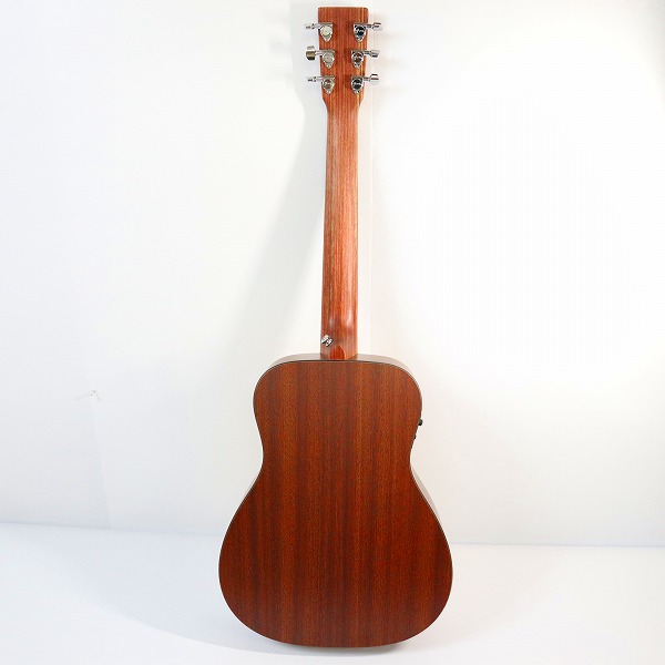 実際に弊社で買取させて頂いた★Martin/マーティン LXME Little Martin PU搭載 エレアコ トラベルギター ミニギター ケース付きの画像 2枚目