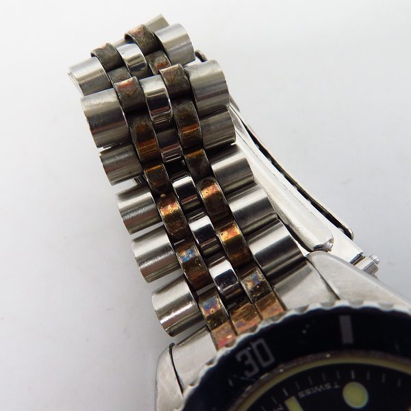 実際に弊社で買取させて頂いたTAG Heuer/タグホイヤー プロフェッショナル200ｍ クォーツ腕時計 980.613B【動作未確認】の画像 4枚目