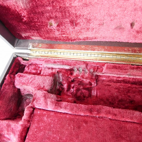 実際に弊社で買取させて頂いた★SELMER/セルマー バスクラリネット用 ハードケースの画像 5枚目