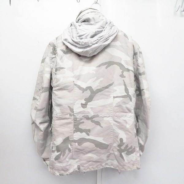 実際に弊社で買取させて頂いたAKM/エーケーエム カモフラ柄 ボアライナー ミリタリージャケット B055/Mの画像 1枚目