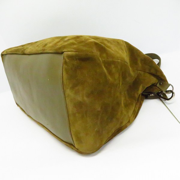 実際に弊社で買取させて頂いたJIMMY CHOO/ジミーチュウ 裏地迷彩柄 スエードレザー ロゴプレート 2wayボストンバッグの画像 2枚目