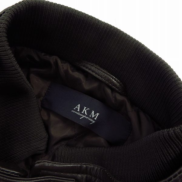 実際に弊社で買取させて頂いたAKM Contemporary/エイケイエムコンテンポラリー 羊革/シープスキン シングル ライダース ジャケット/Mの画像 2枚目