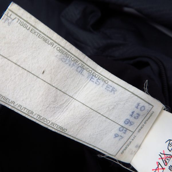 実際に弊社で買取させて頂いたGIORGIO ARMANI/ジョルジオアルマーニ ジップポケット付き プルオーバージャケット 50の画像 4枚目