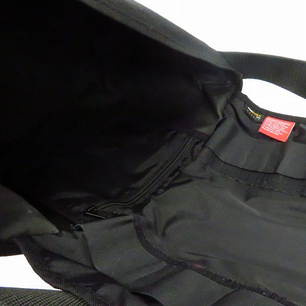 実際に弊社で買取させて頂いたMANHATTAN Portage/マンハッタンポーテージ CORDURA/コーデュラナイロン 黒/赤 ショルダーバッグ 2点セットの画像 1枚目