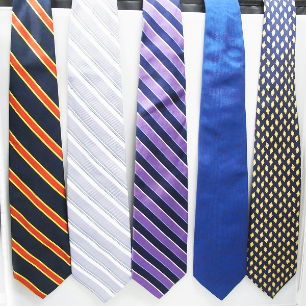 実際に弊社で買取させて頂いたBROOKS BROTHERS/ブルックス ブラザーズ ペイズリー/ストライプ柄等 ネクタイ 10点セットの画像 1枚目