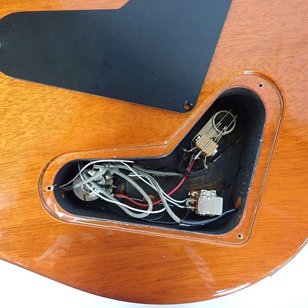 実際に弊社で買取させて頂いた★Paul Reed Smith/PRS/ポールリードスミス McCarty/マッカーティ 10top 2007年製 ハードケース付の画像 8枚目